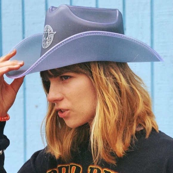 Neon Cowboys light up cowboy hat - Picture 2 of 4